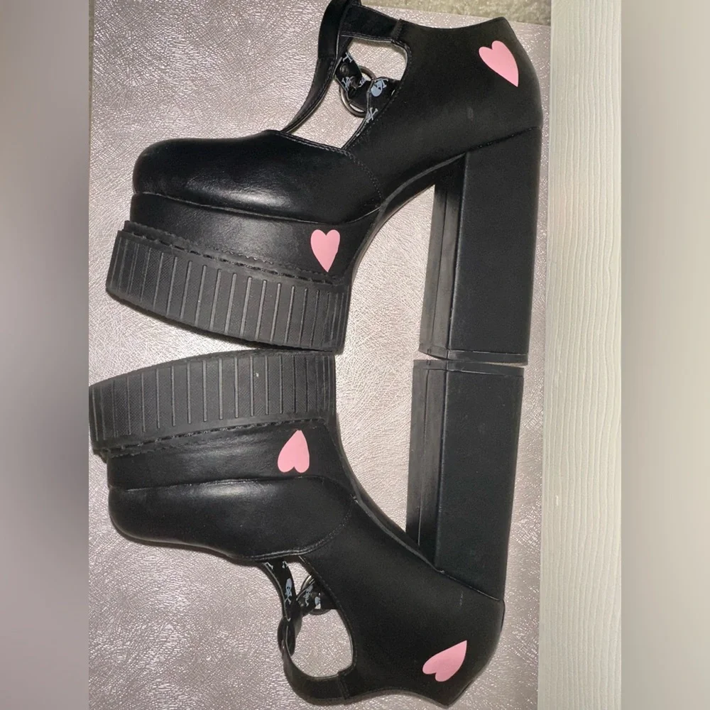 LAMODA Black Platform Mary Janes chunky Heels Pink Hearts 8 punk goth academia